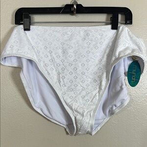 NEW Mynah White Eyelet‎ Kids One Piece